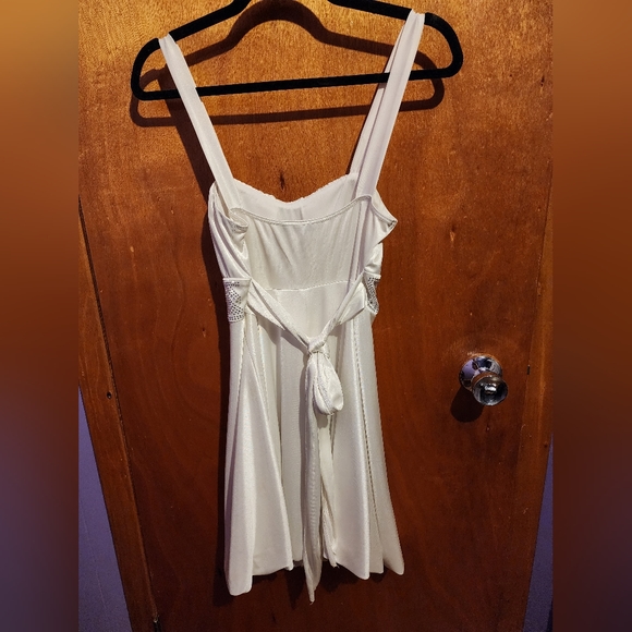 White Satin Dress - Picture 4 of 4